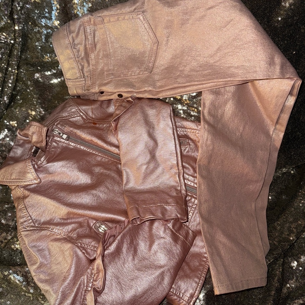 Art Class Metallic Pink Kids Matching Set